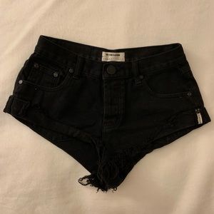 One Teaspoon shorts in black